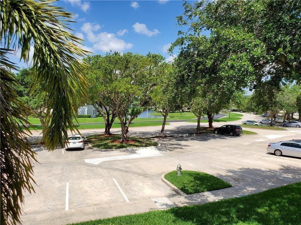 6061 Balboa Circle 201, Boca Raton, FL 33433 — photo 7 of 7