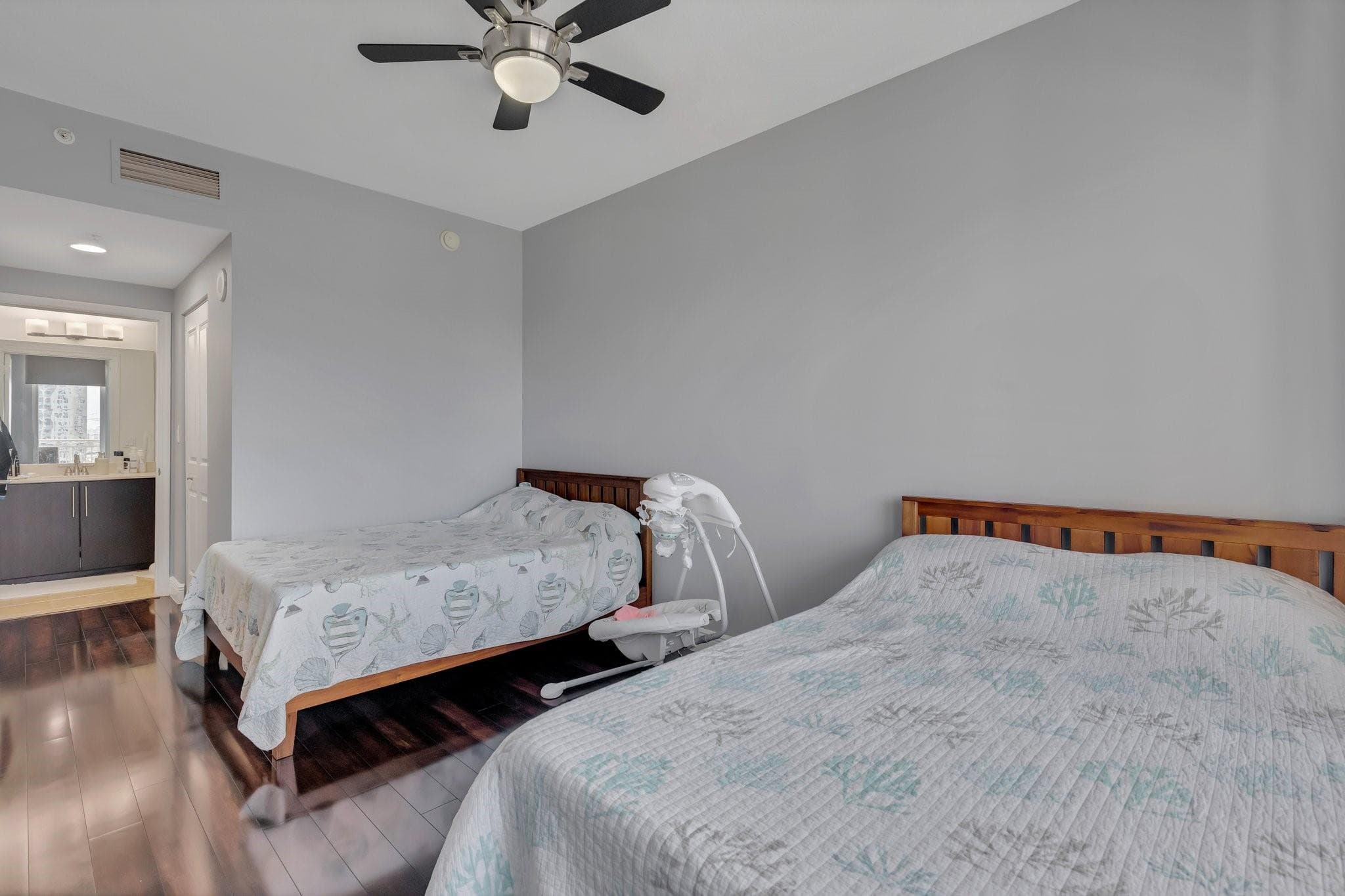 511 SE 5th Avenue 912, Fort Lauderdale, FL 33301 — photo 8 of 17