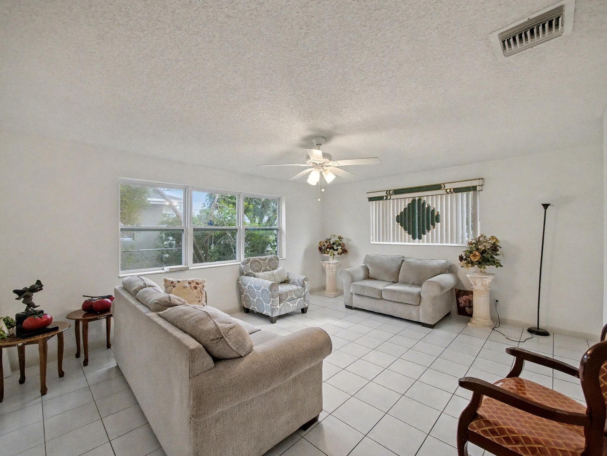 5043 Marcia Place, West Palm Beach, FL 33407 — photo 5 of 21