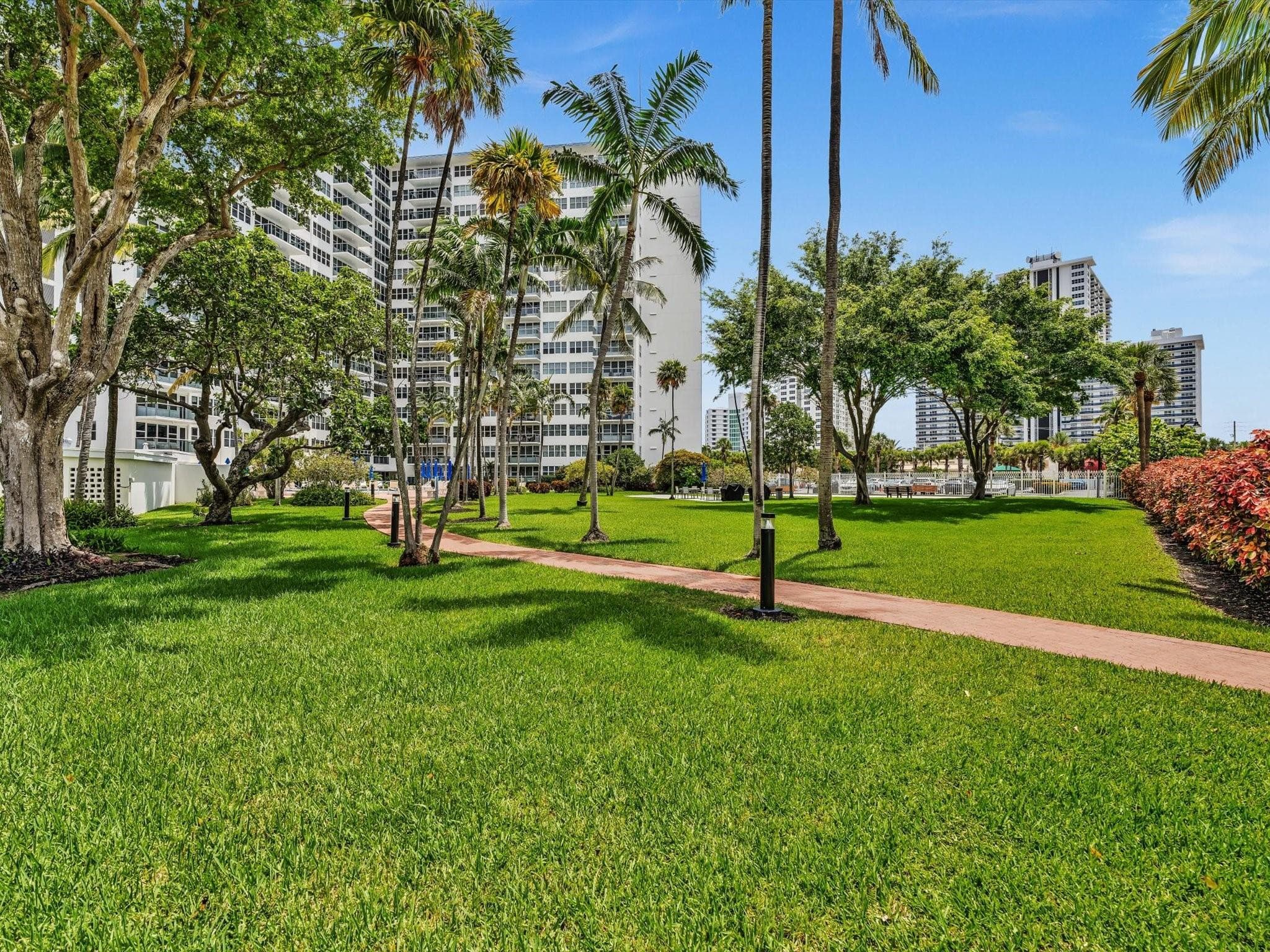 3300 NE 36th Street 403, Fort Lauderdale, FL 33308 — photo 41 of 53