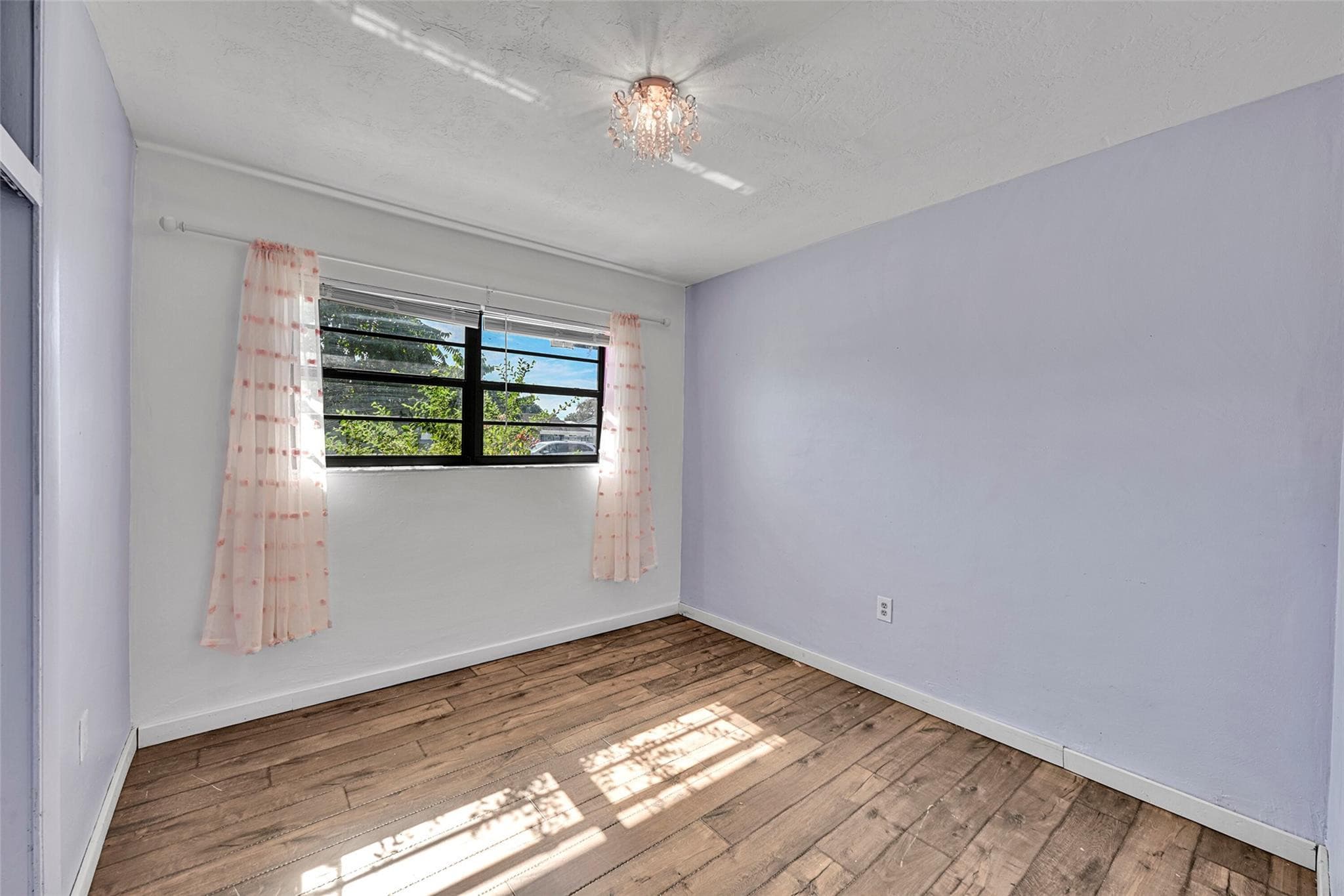 6881 SW 2nd Street, Pembroke Pines, FL 33023 — photo 17 of 30