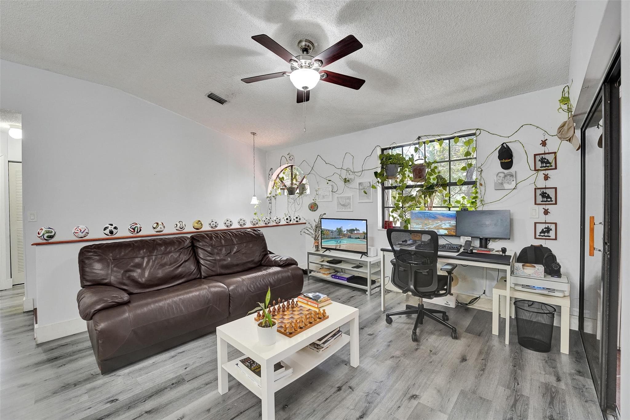 11970 NW 11th Street, Pembroke Pines, FL 33026 — photo 12 of 45