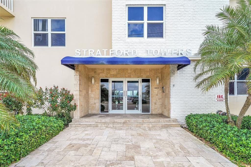 1401 S Ocean Drive 502, Hollywood, FL 33019 — photo 1 of 53