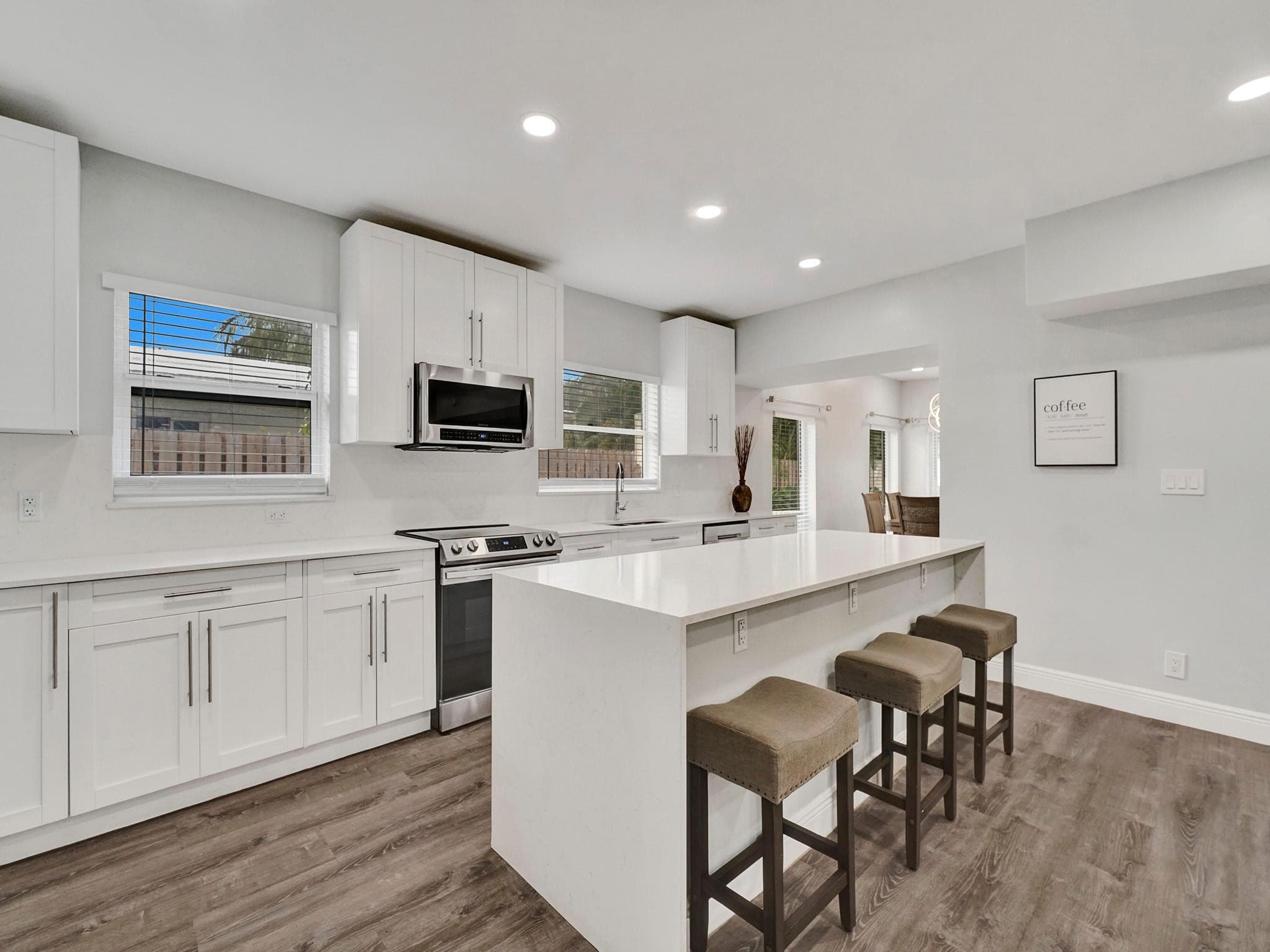 3261 Aqua Vista Drive, Pompano Beach, FL 33062 — photo 1 of 65