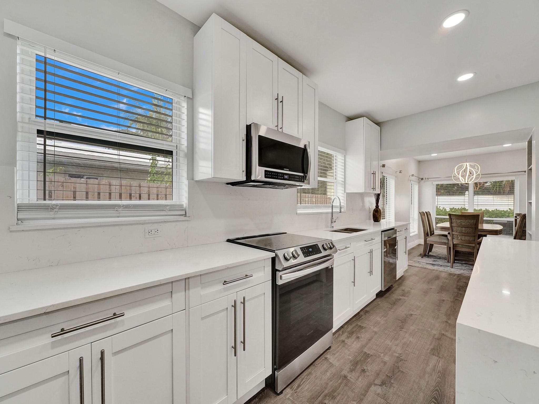3261 Aqua Vista Drive, Pompano Beach, FL 33062 — photo 5 of 65