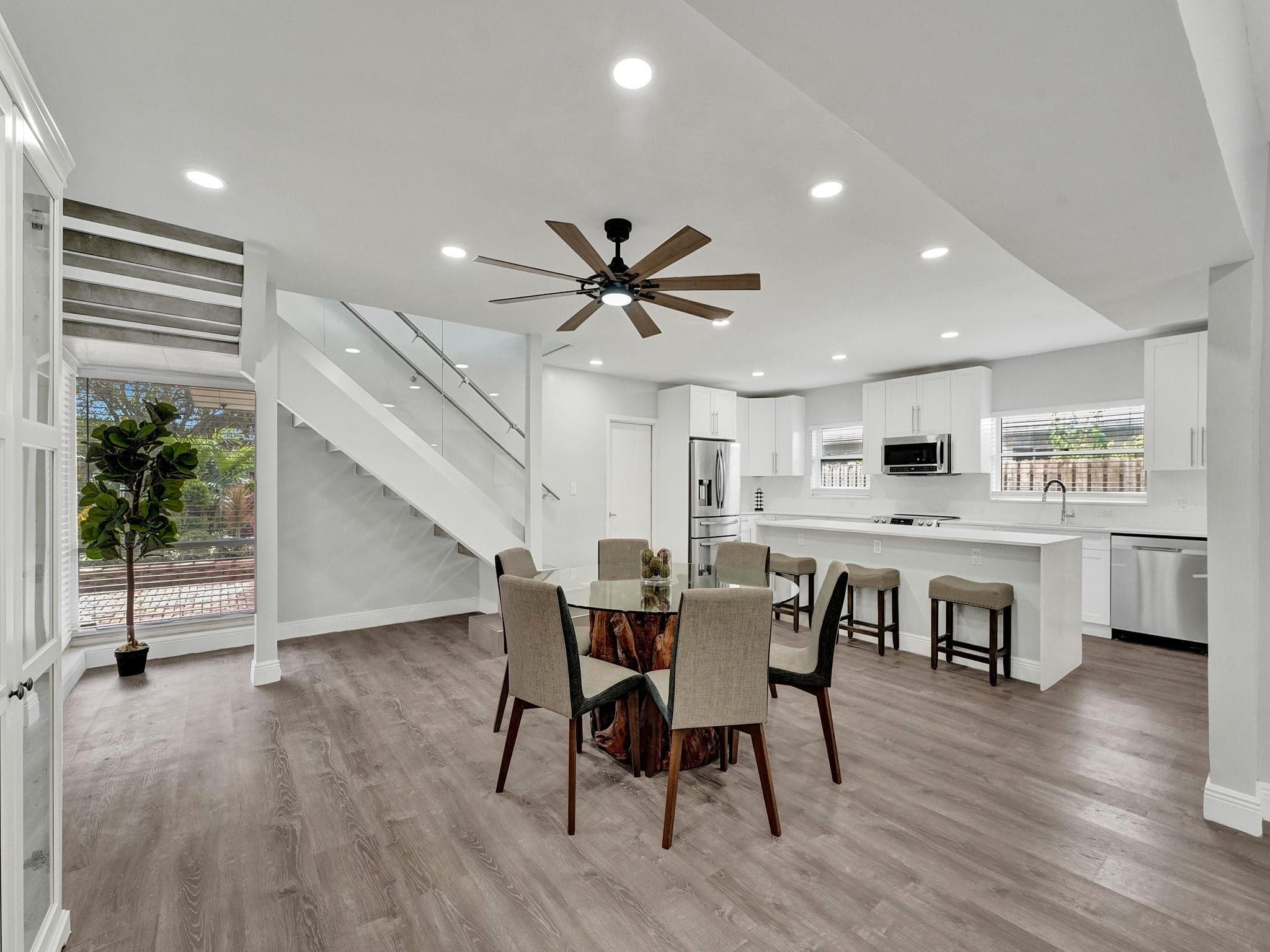 3261 Aqua Vista Drive, Pompano Beach, FL 33062 — photo 8 of 65