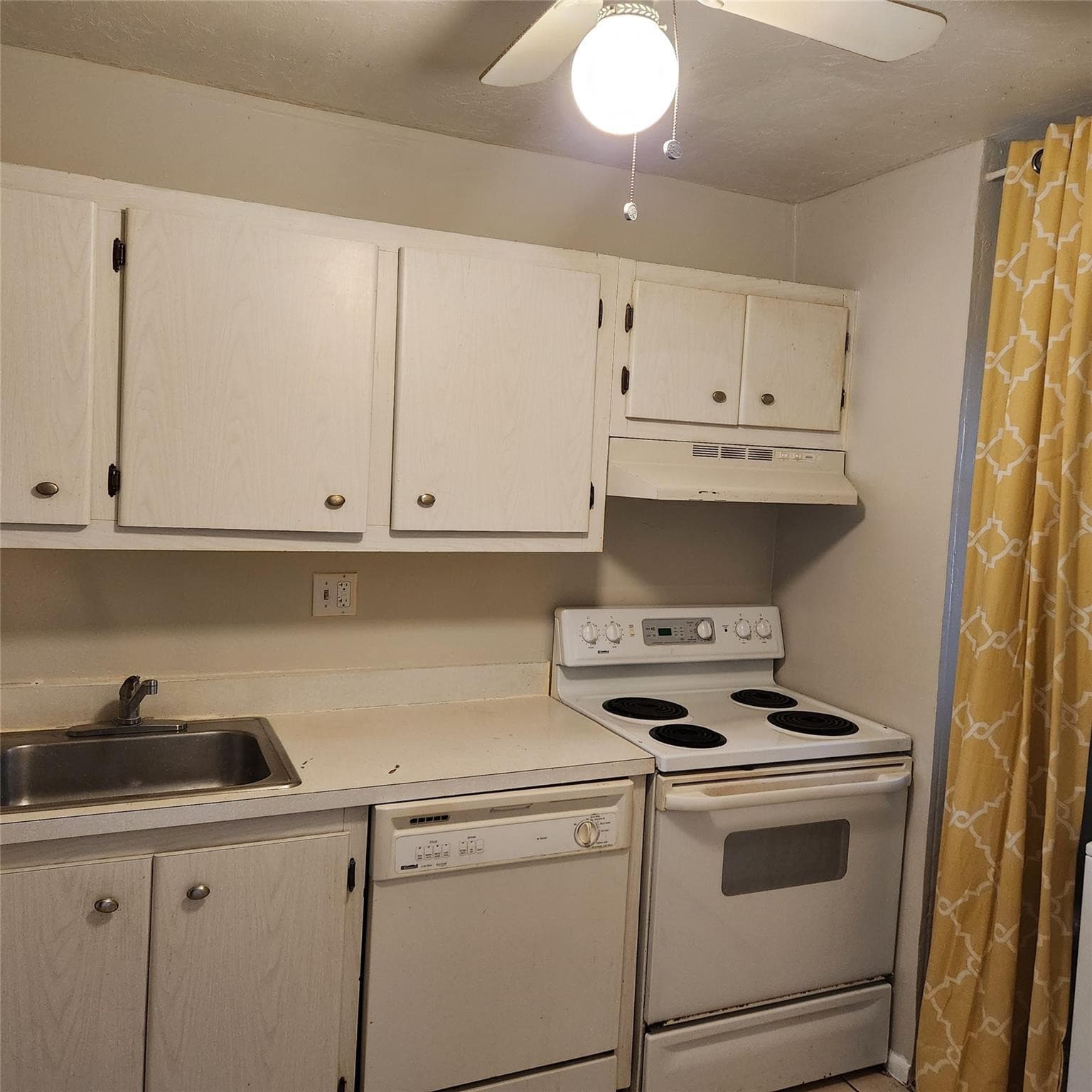 7901 Colony Circle 205, Fort Lauderdale, FL 33321 — photo 7 of 11