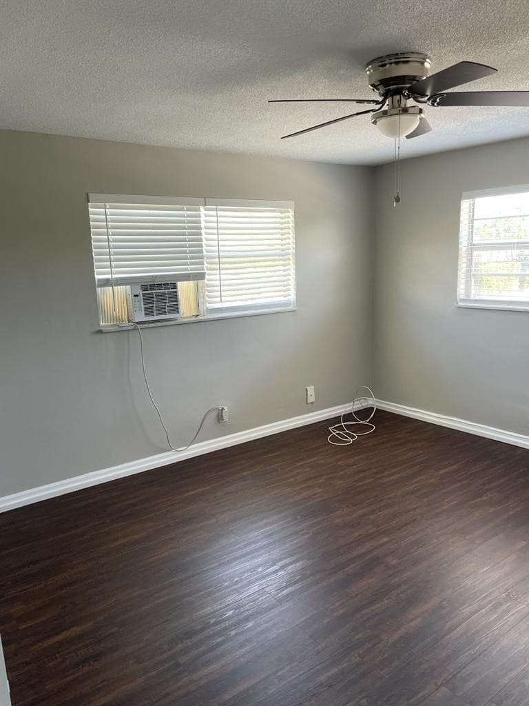 1630 N 25th Avenue 6, Hollywood, FL 33020 — photo 2 of 10