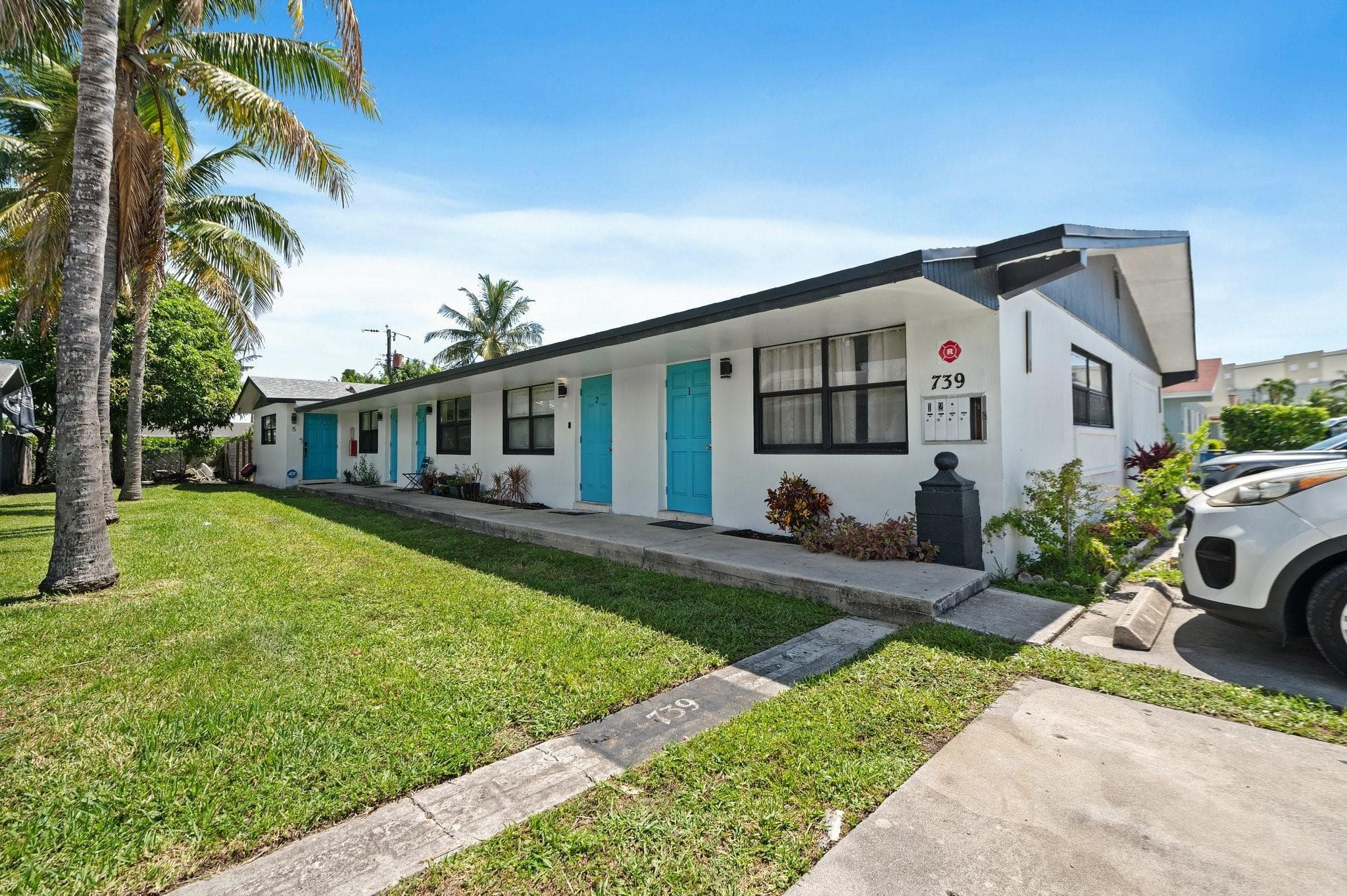 739 NE 13th Court, Fort Lauderdale, FL 33304 — photo 1 of 83