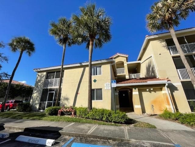 470 S Park Road 302, Hollywood, FL 33021 — photo 3 of 37