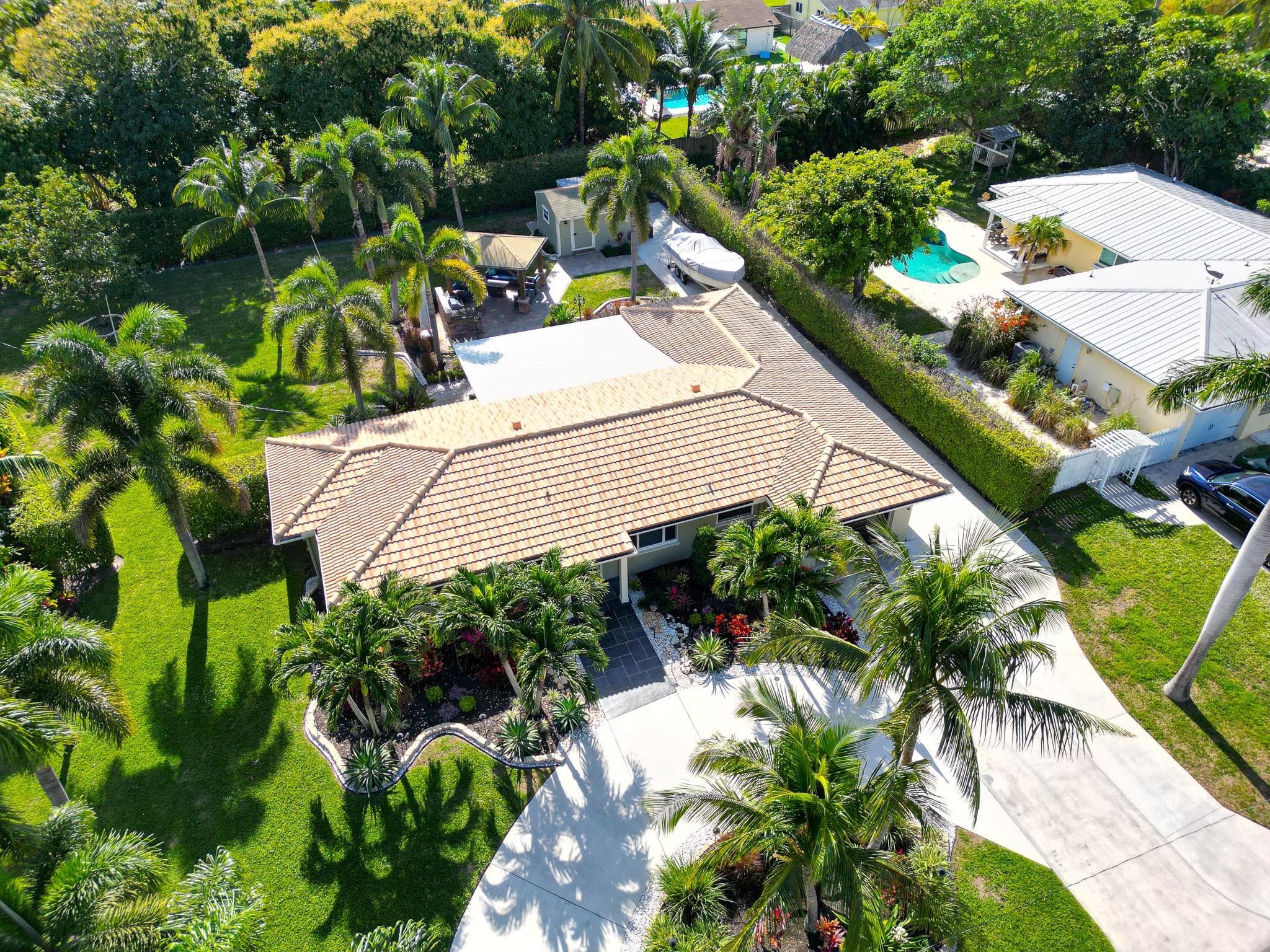 112 SW 24th Avenue, Boynton Beach, FL 33435 — photo 1 of 52