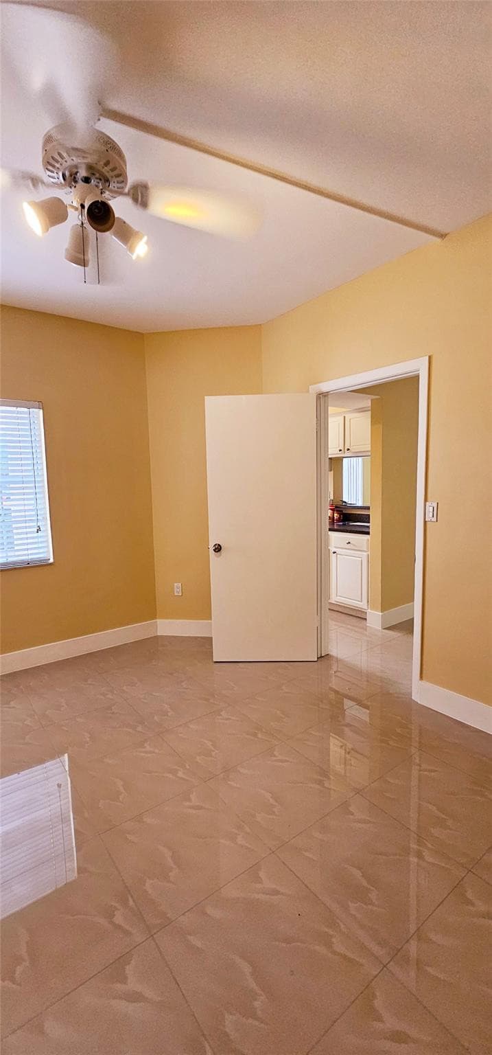 1881 NW 96th Terrace 7F, Pembroke Pines, FL 33024 — photo 13 of 35