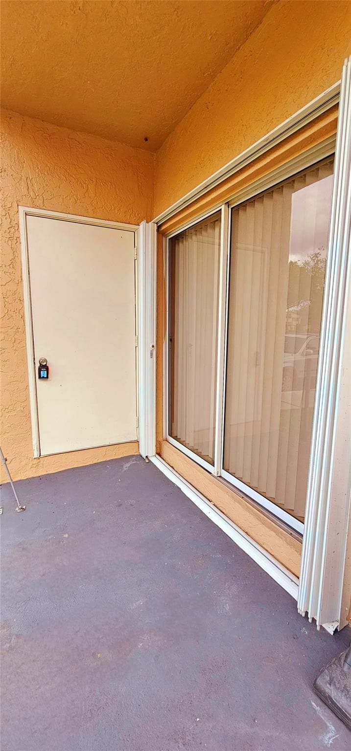 1881 NW 96th Terrace 7F, Pembroke Pines, FL 33024 — photo 21 of 35