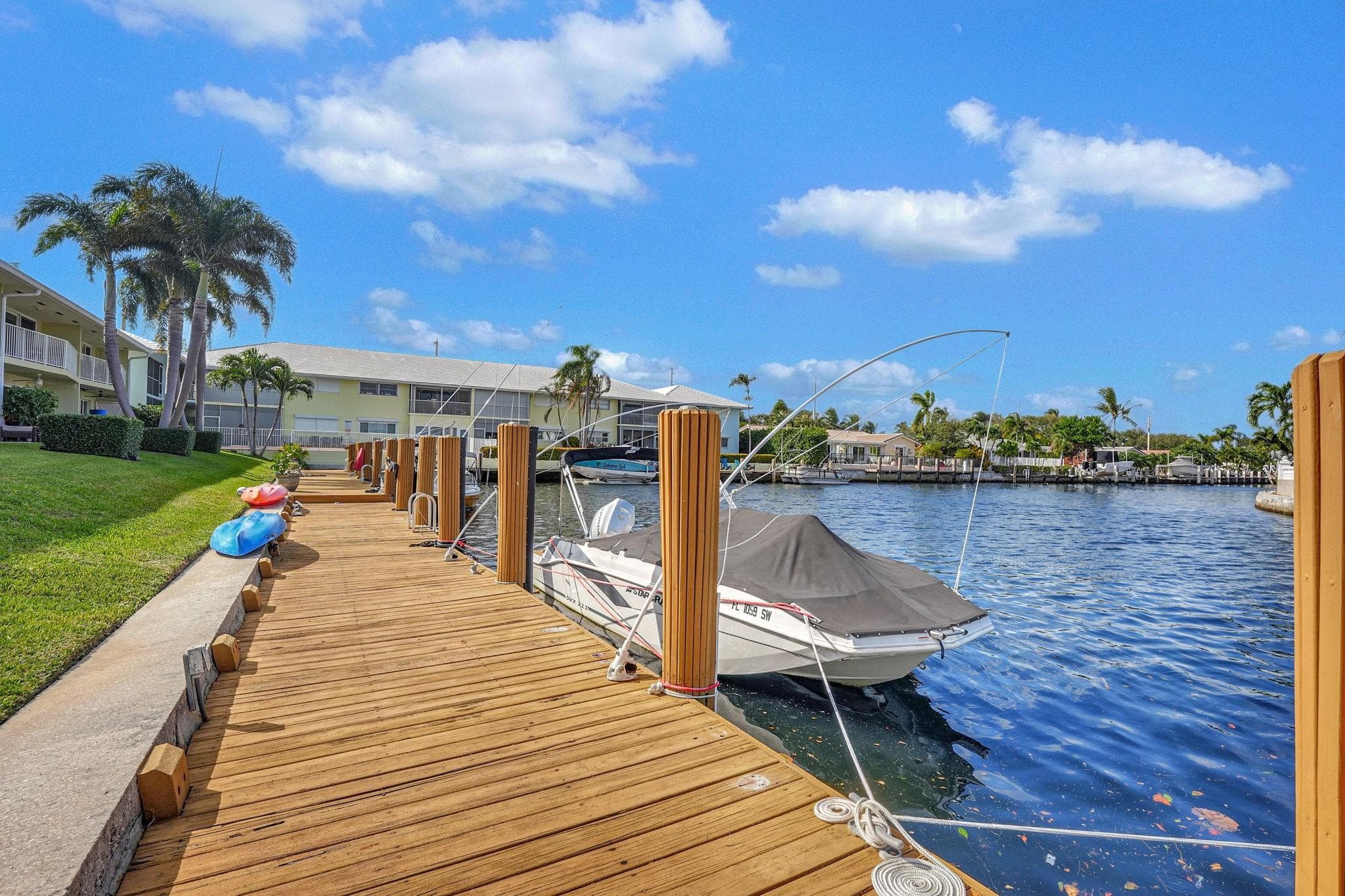 2311 NE 36th Street 1f, Lighthouse Point, FL 33064 — photo 1 of 35
