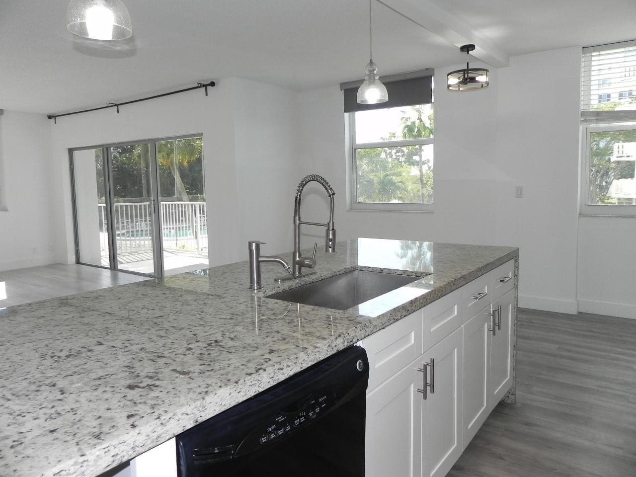 4200 Hillcrest Drive 201, Hollywood, FL 33021 — photo 6 of 39