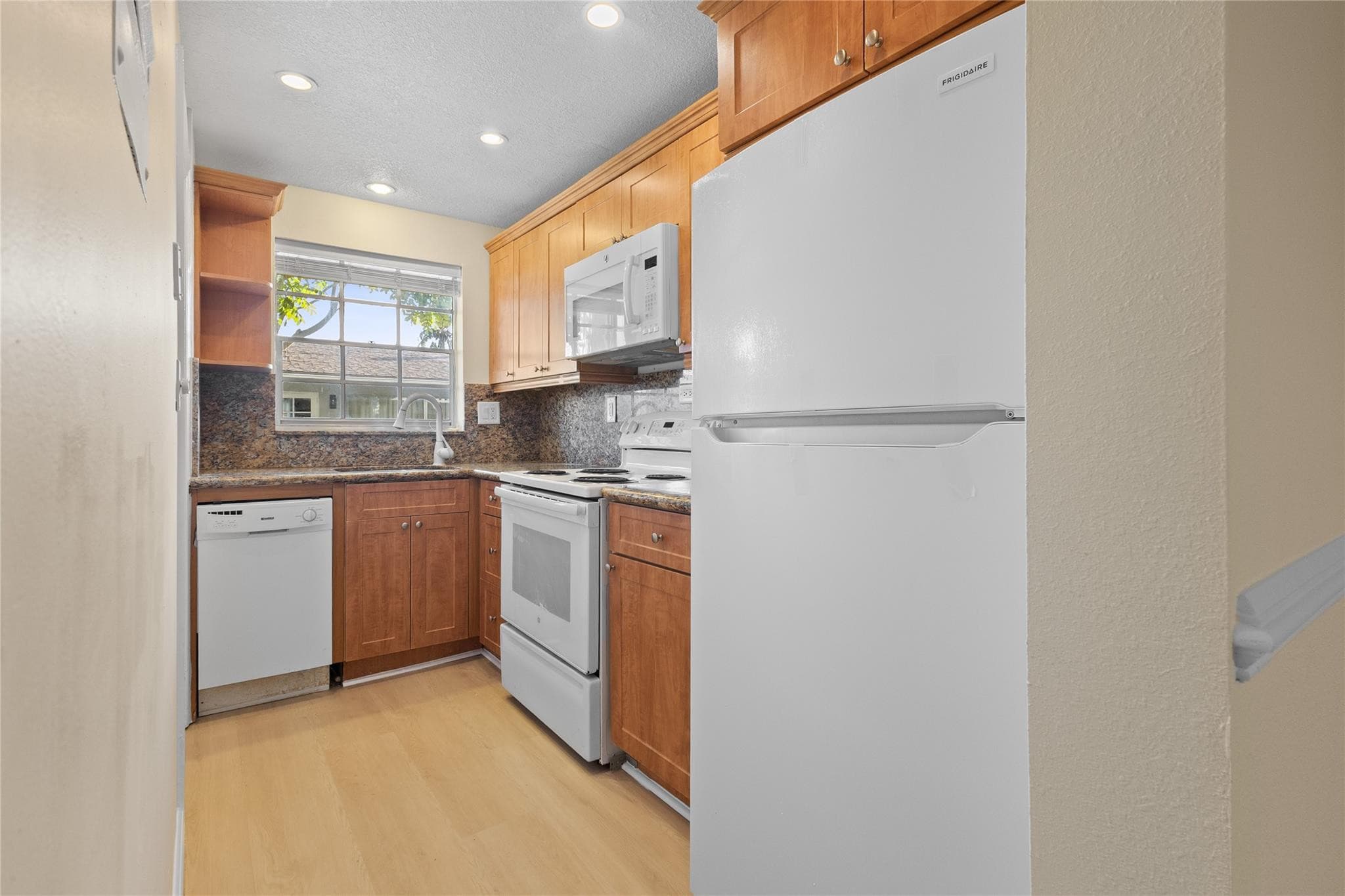 1965 SE 5th Court 104, Pompano Beach, FL 33060 — photo 9 of 22