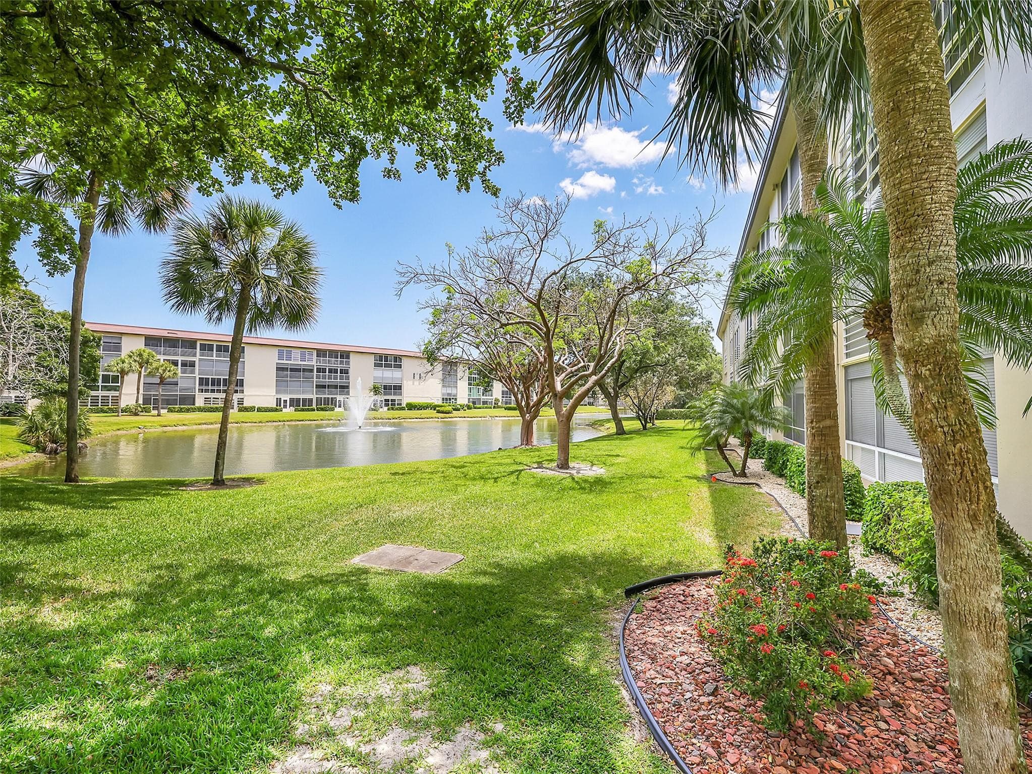 3005 Portofino Isle G4, Coconut Creek, FL 33066 — photo 32 of 34