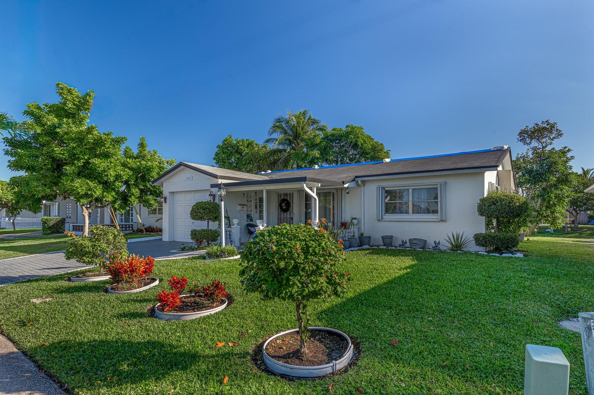4290 NW 45th Terrace, Lauderdale Lakes, FL 33319 — photo 5 of 30