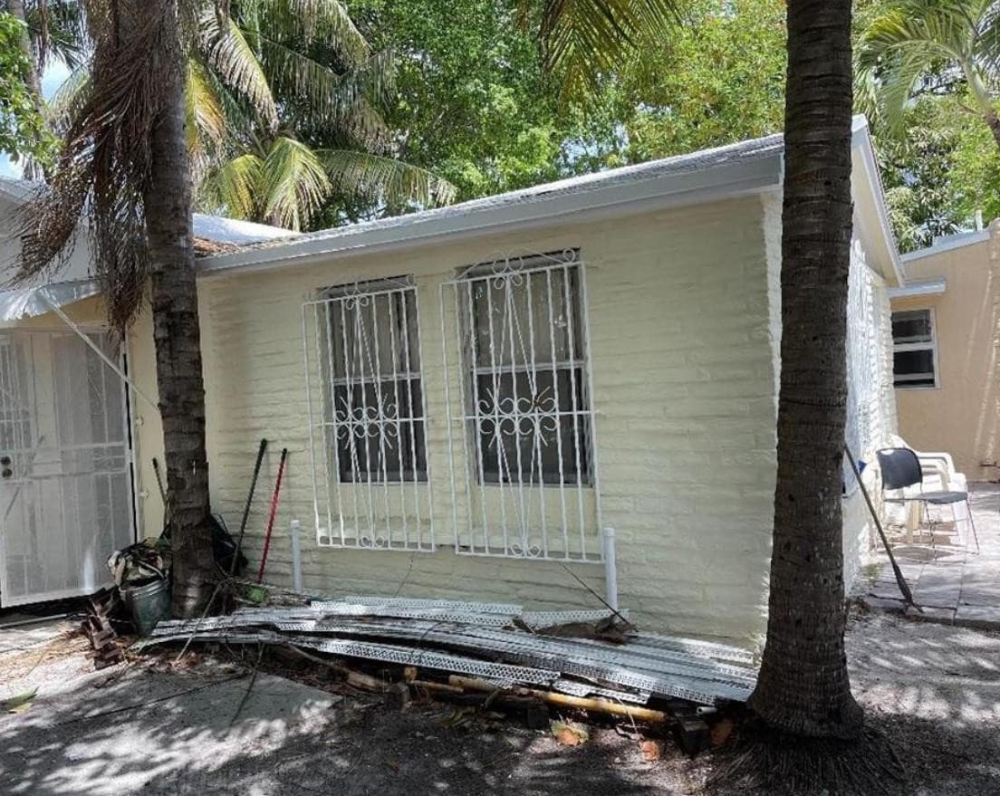 675 NW 34th Street, Miami, FL 33127 — photo 5 of 8