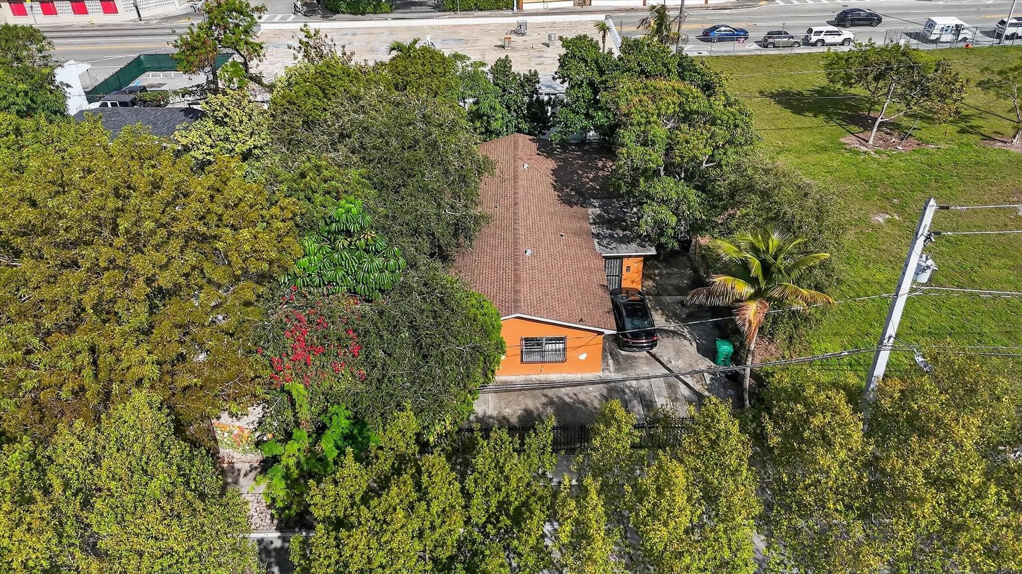 35 NE 53rd Street, Miami, FL 33137 — photo 9 of 12