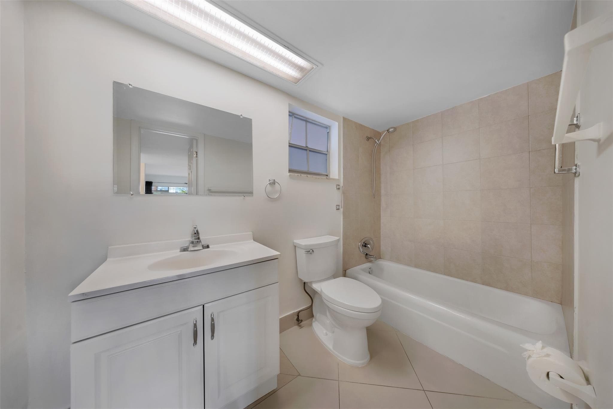 2850 N Palm Aire Drive 104, Pompano Beach, FL 33069 — photo 18 of 23