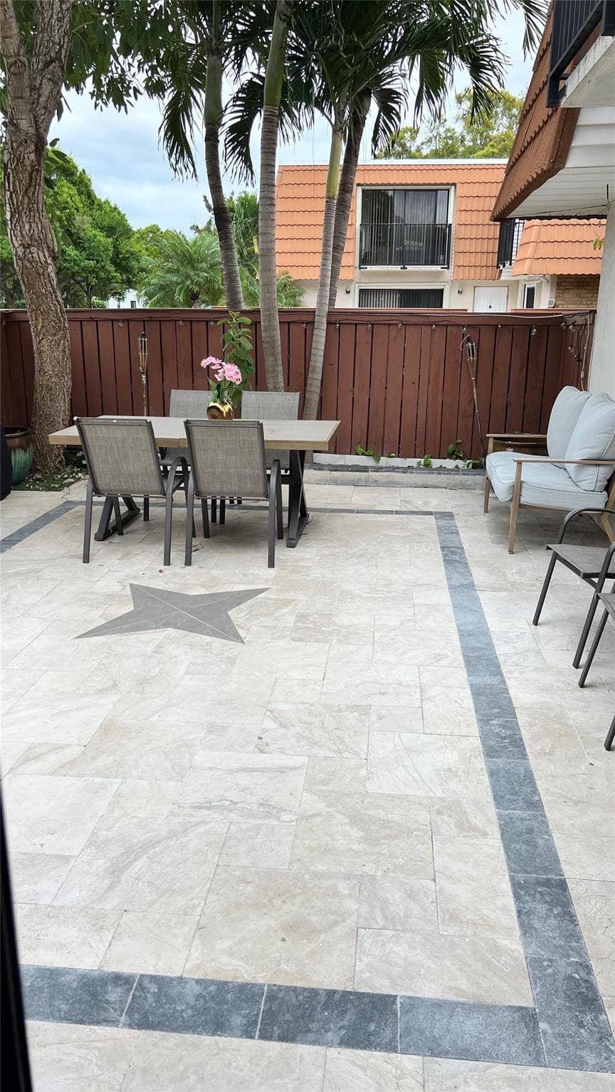 2852 Waterford Drive 2852, Deerfield Beach, FL 33442 — photo 18 of 24