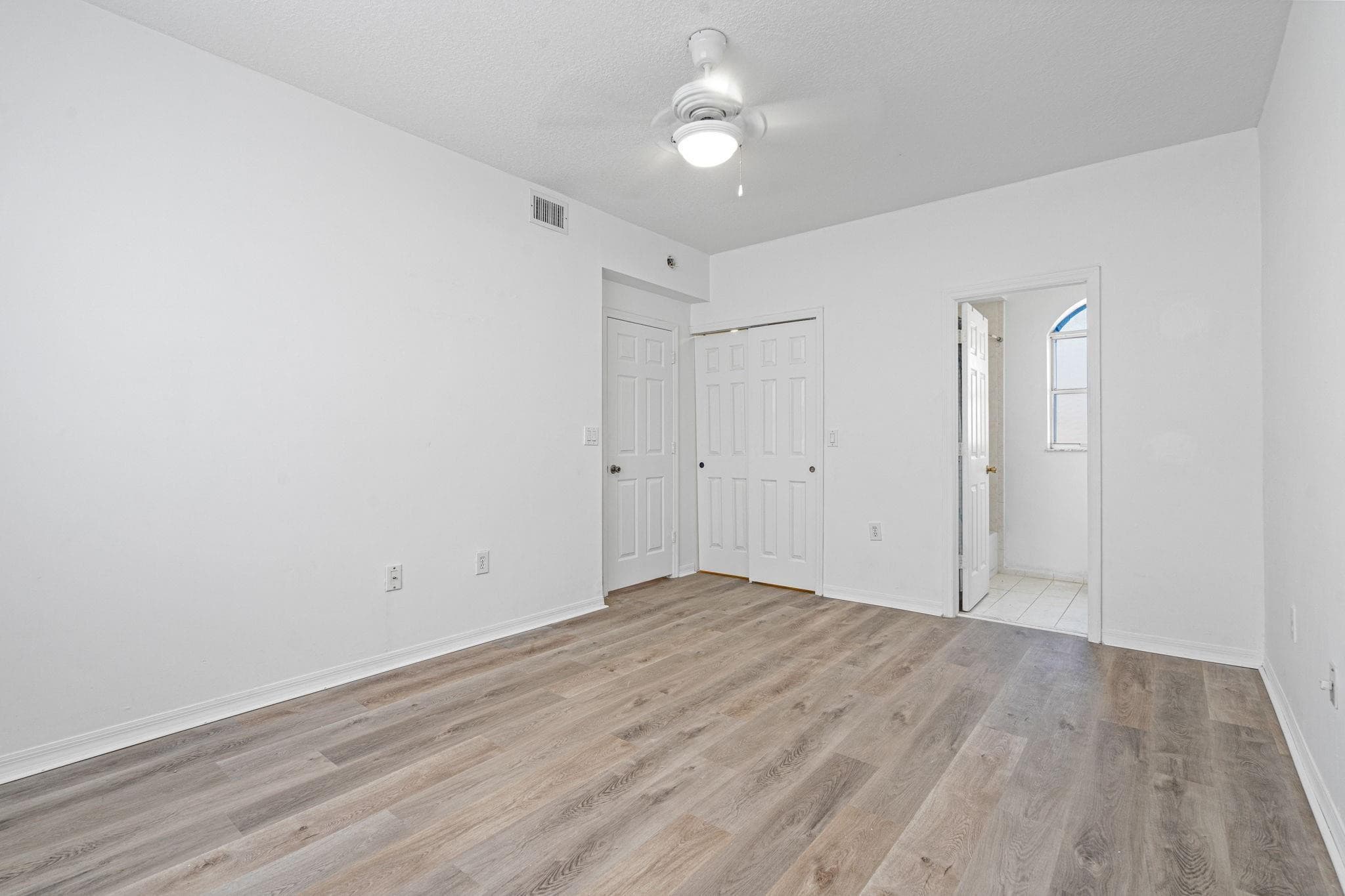 8520 NW 139th Terrace 1602, Miami Lakes, FL 33016 — photo 15 of 41