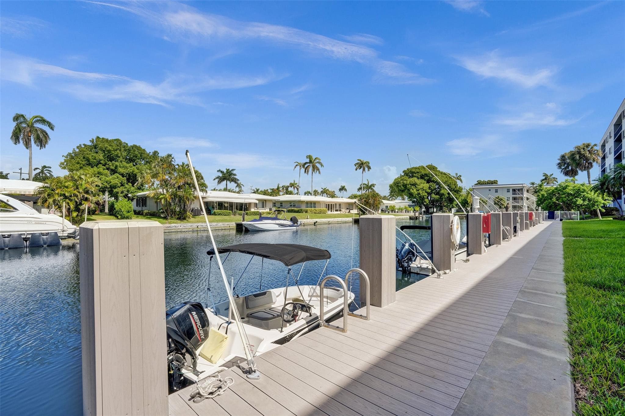 1461 S Ocean Boulevard 303, Lauderdale-By-The-Sea, FL 33062 — photo 19 of 29