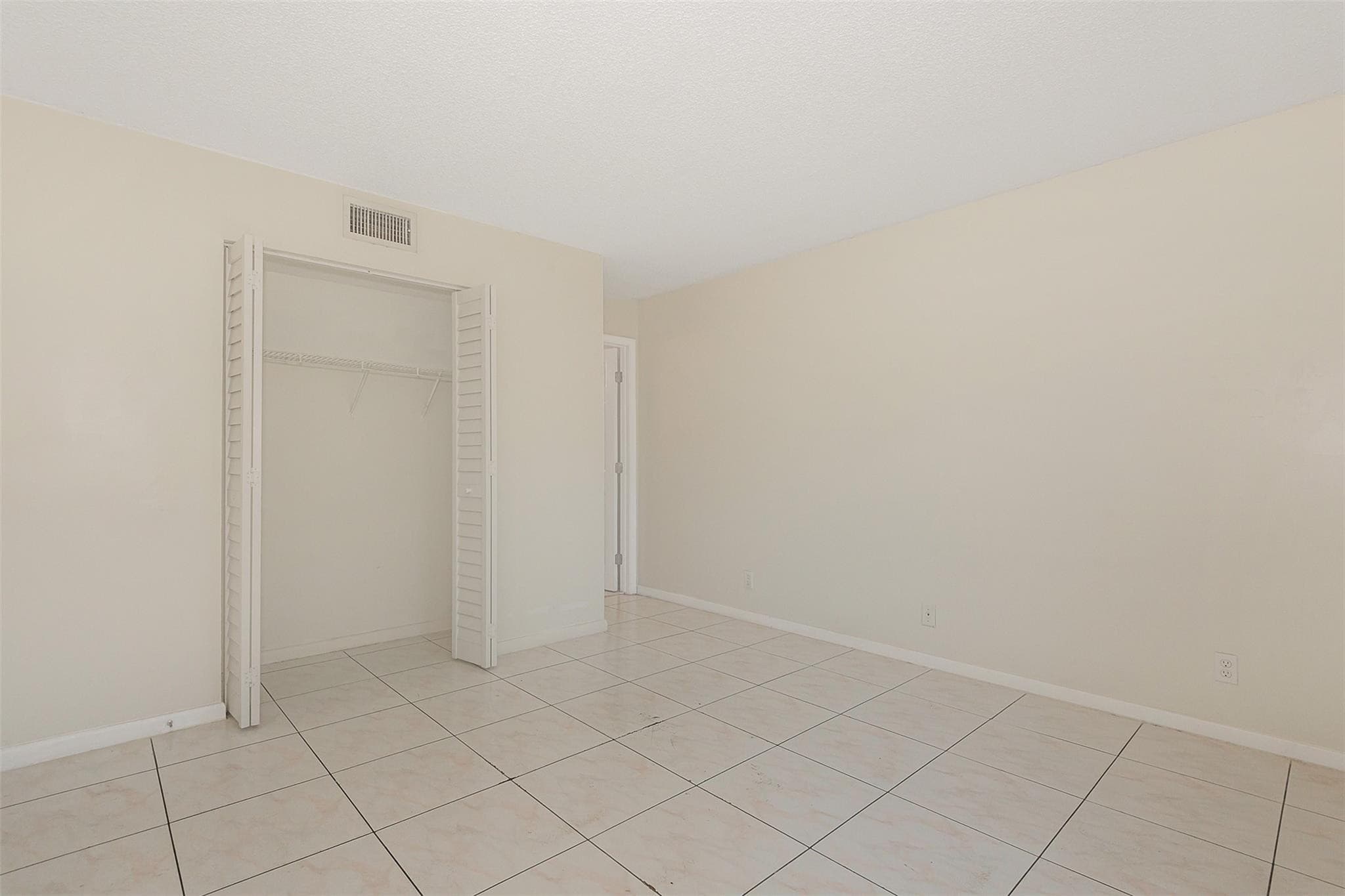 10201 NW 35th Street, Coral Springs, FL 33065 — photo 16 of 37