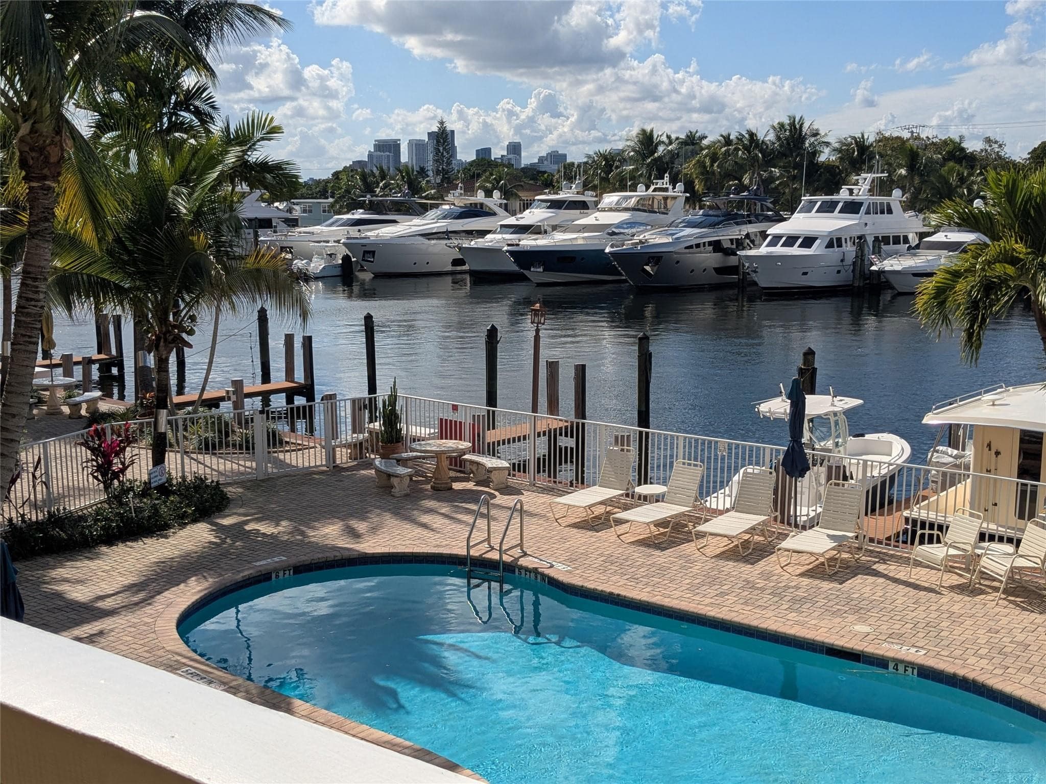 815 Middle River Drive Unit 215, Fort Lauderdale, FL 33304 — photo 1 of 19