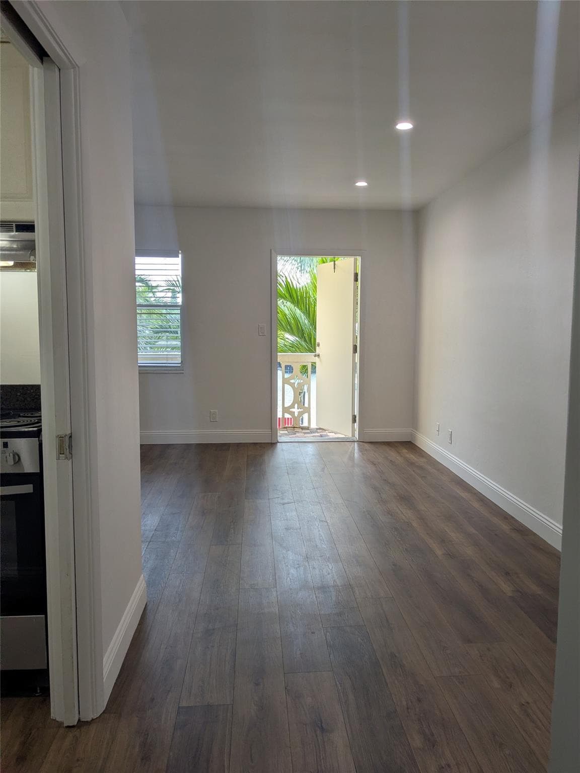 815 Middle River Drive Unit 215, Fort Lauderdale, FL 33304 — photo 9 of 19