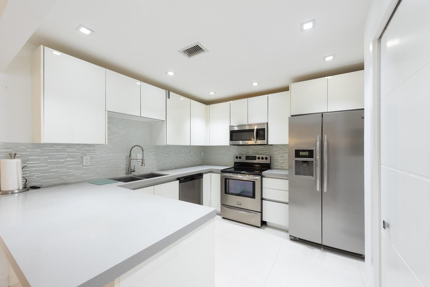 6604 SW 114th Place C72, Miami, FL 33173 — photo 10 of 28