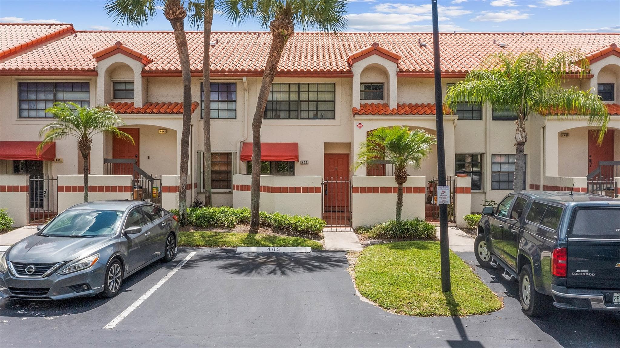 405 Liberty Court 405, Deerfield Beach, FL 33442 — photo 4 of 47