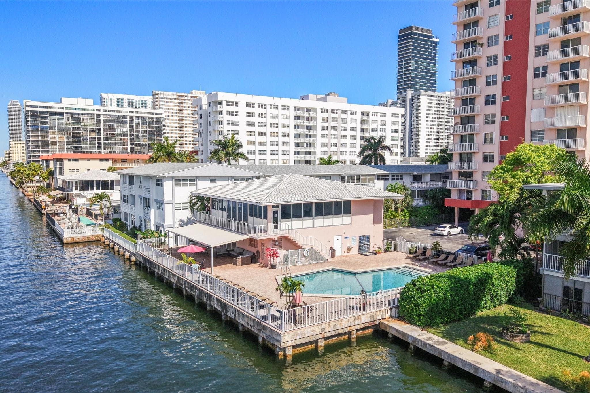 3161 S Ocean Drive 409, Hallandale Beach, FL 33009 — photo 2 of 31