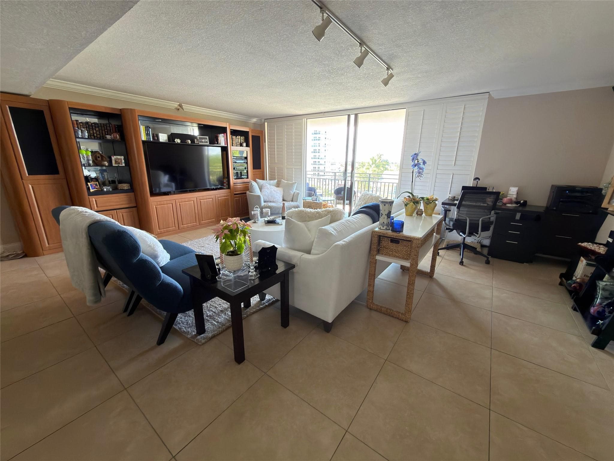 1167 Hillsboro Mile 308, Hillsboro Beach, FL 33062 — photo 17 of 39