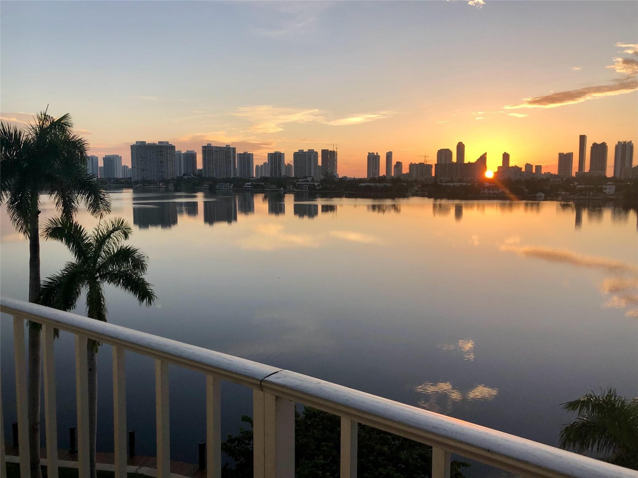 16558 NE 26th Avenue 6c, North Miami Beach, FL 33160 — photo 1 of 21