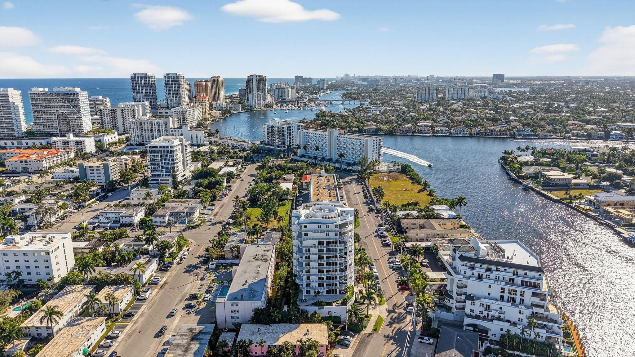 612 Bayshore Drive 702, Fort Lauderdale, FL 33304 — photo 44 of 56