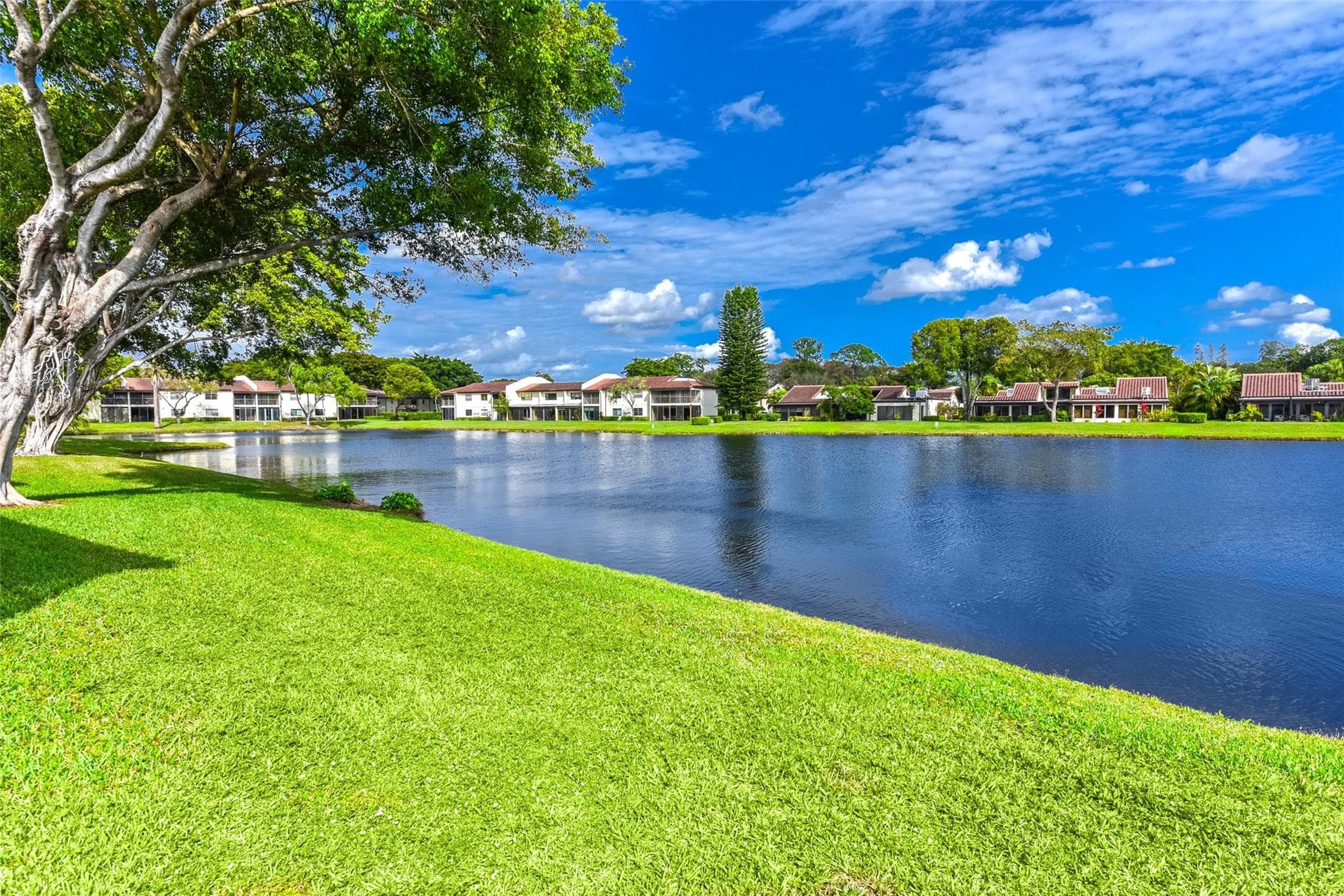 21827 Arriba Real L, Boca Raton, FL 33433 — photo 4 of 43