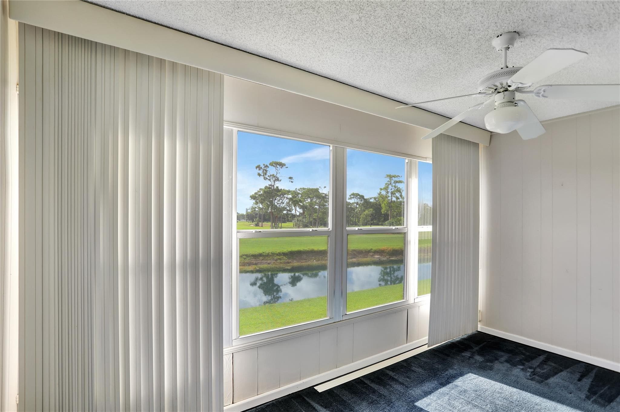 Condominium in Margate — photo 1 of 25