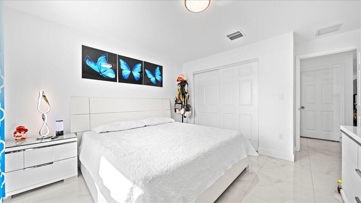 4317 Vicliff Road, West Palm Beach, FL 33406 — photo 17 of 37