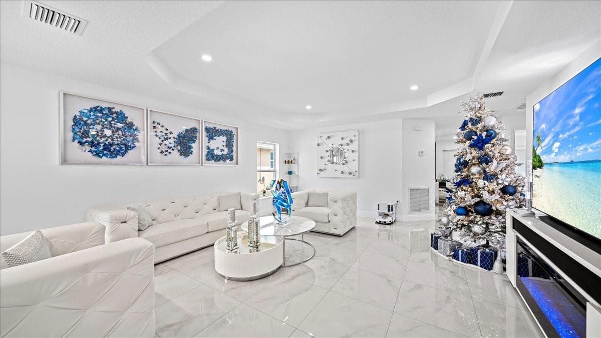 4317 Vicliff Road, West Palm Beach, FL 33406 — photo 18 of 37