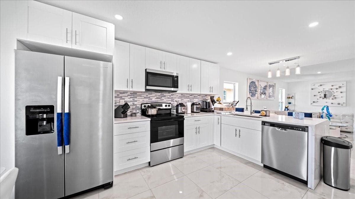 4317 Vicliff Road, West Palm Beach, FL 33406 — photo 23 of 37