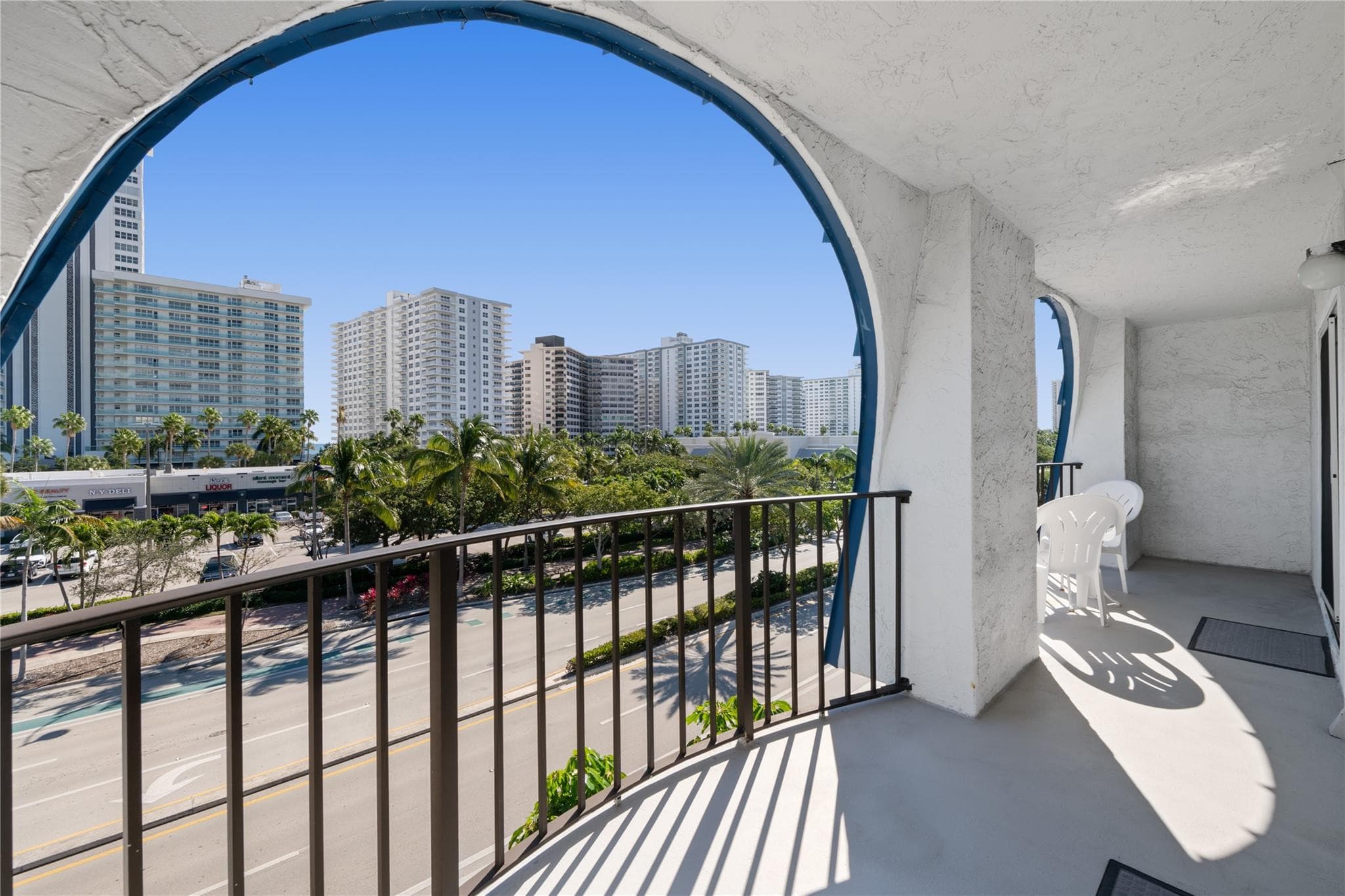 3909 N Ocean Boulevard 409, Fort Lauderdale, FL 33308 — photo 3 of 28