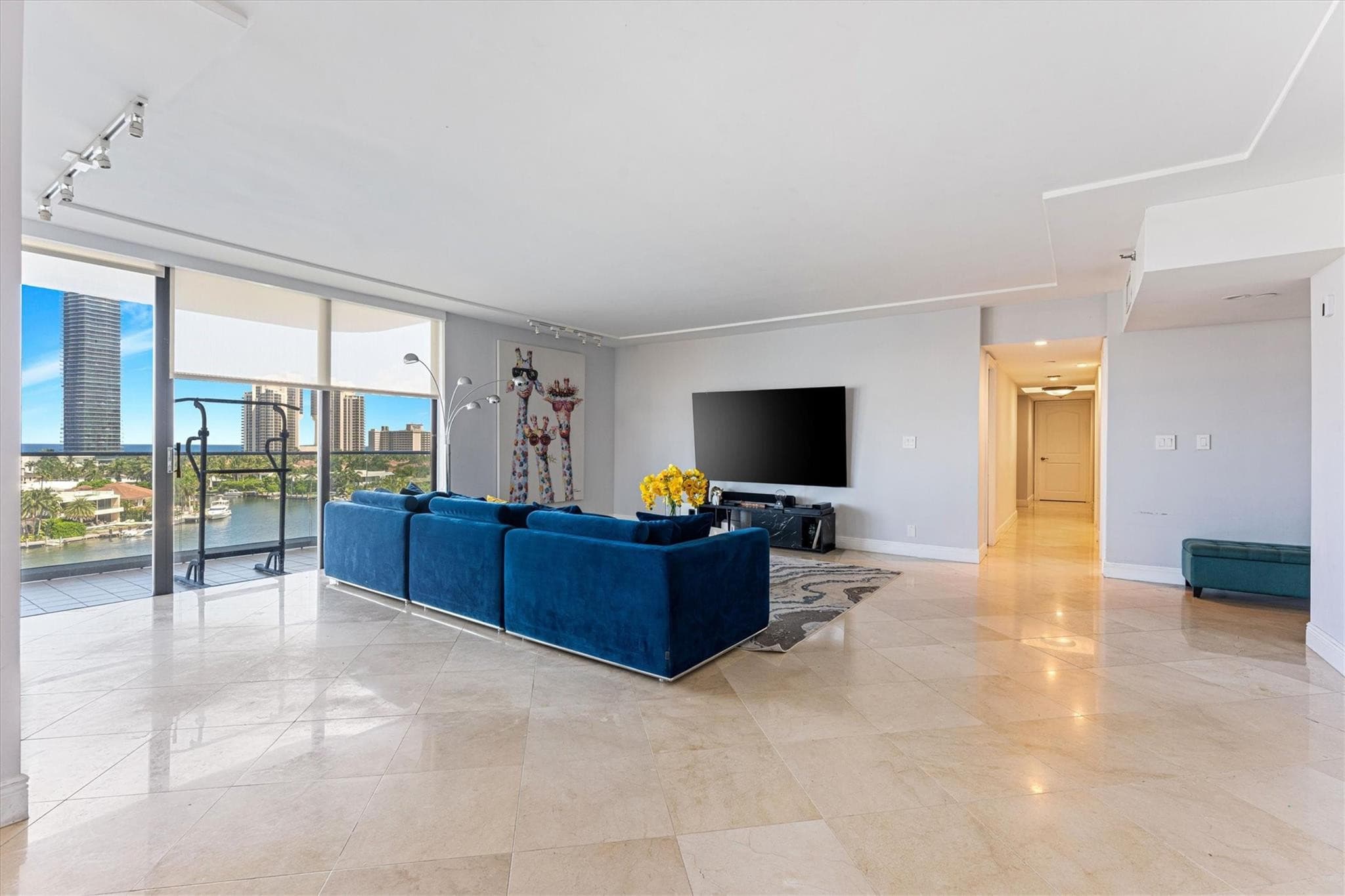 19707 Turnberry Way 9J, Aventura, FL 33180 — photo 5 of 36