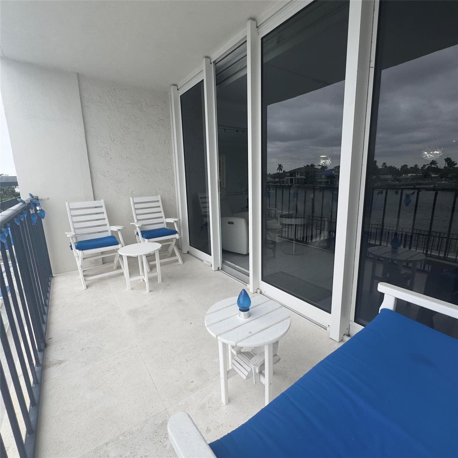 Condominium in Pompano Beach — photo 11 of 34