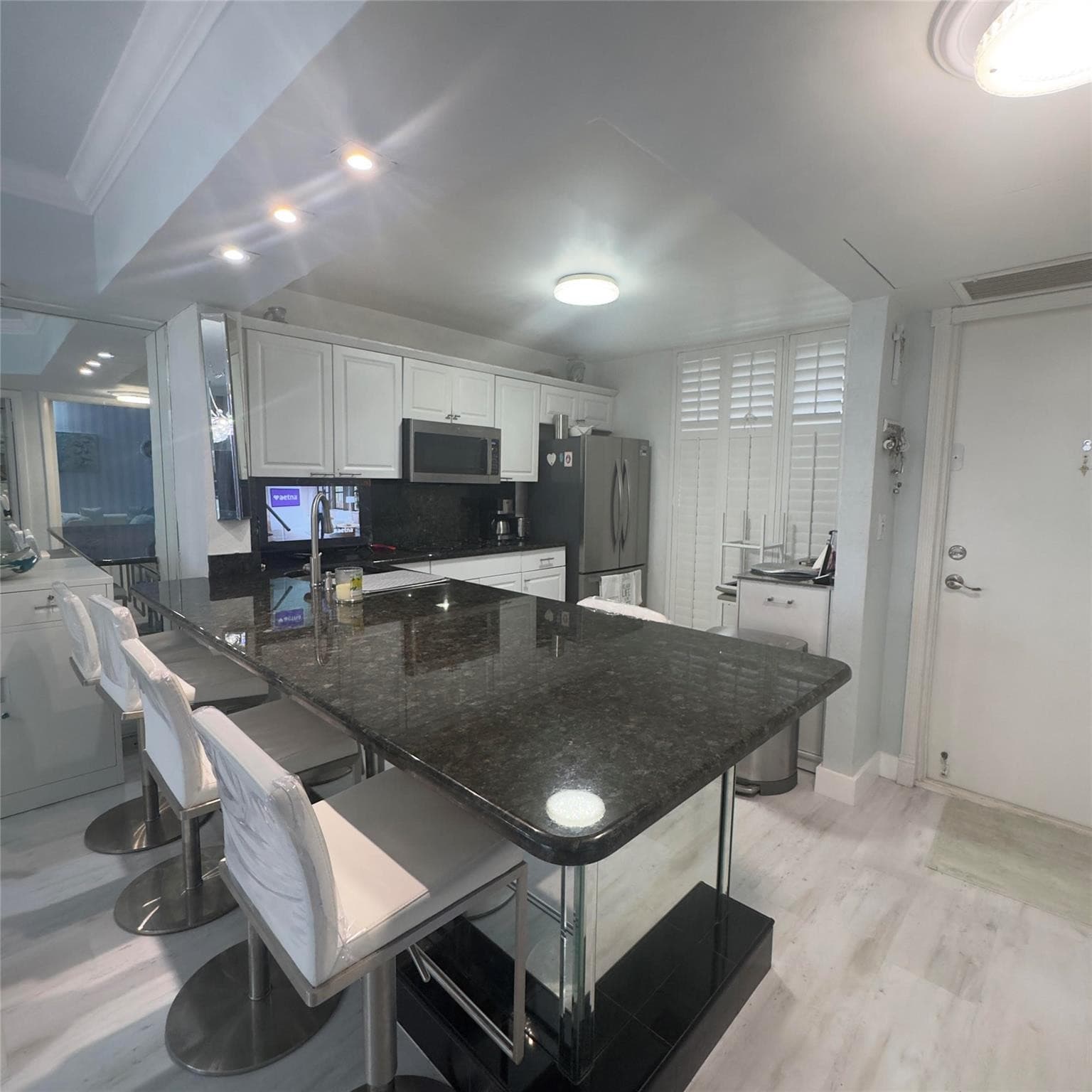 Condominium in Pompano Beach — photo 14 of 34