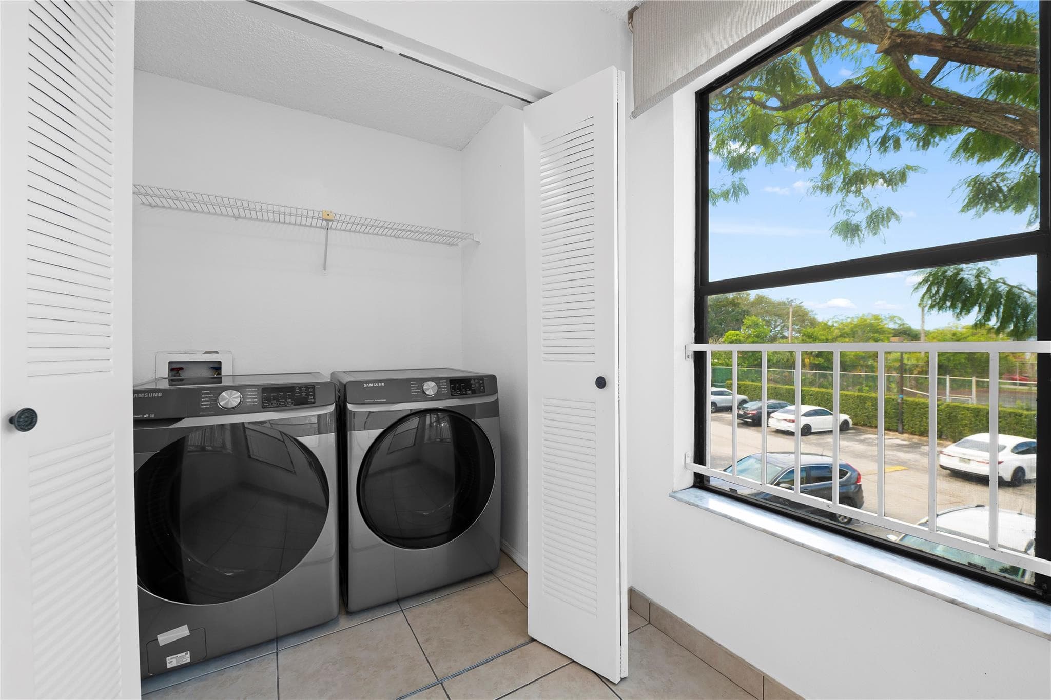 2906 S University Drive 10204, Davie, FL 33328 — photo 5 of 22