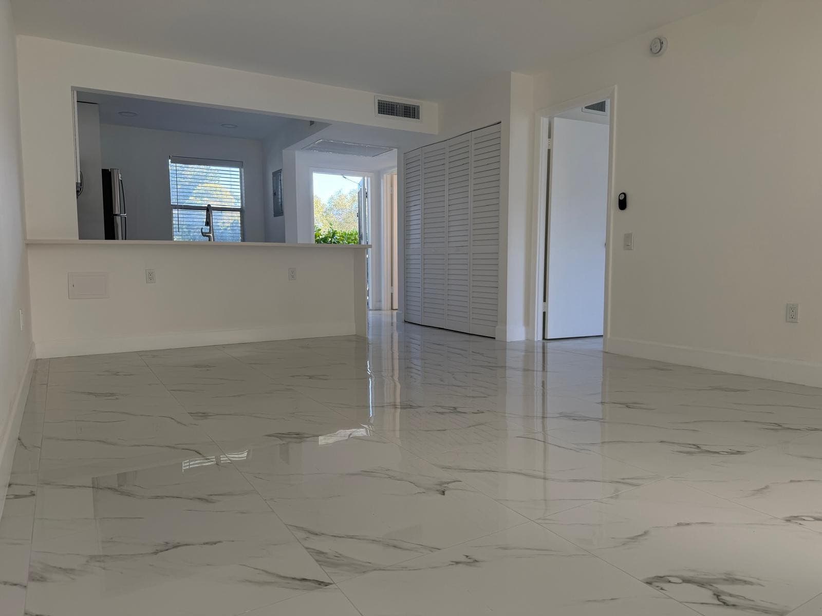 9301 N Lime Bay Boulevard 102, Tamarac, FL 33321 — photo 10 of 31