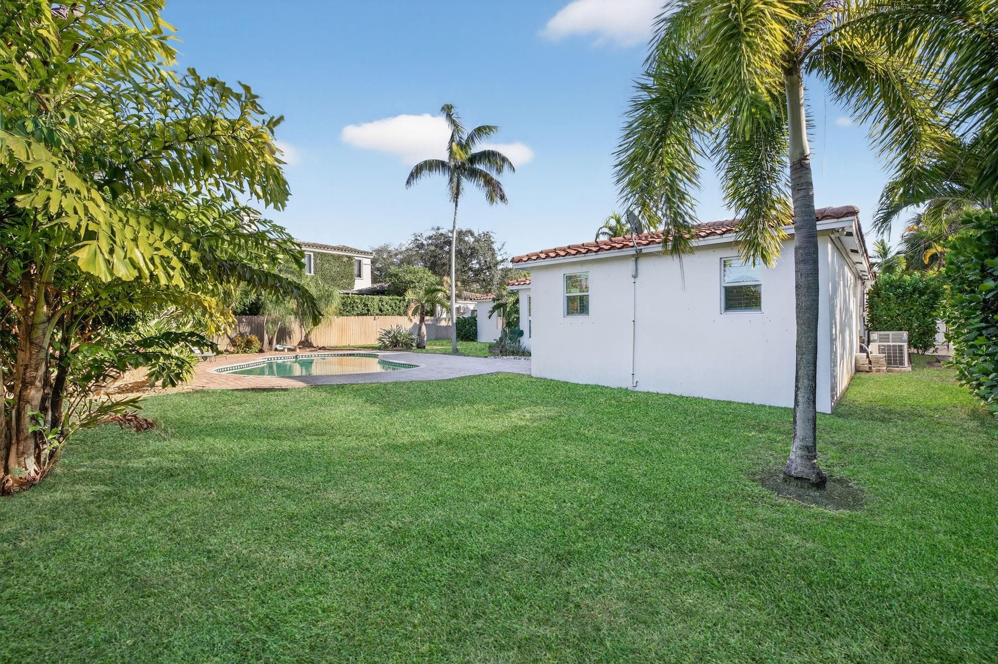 2317 NE 12th Street, Fort Lauderdale, FL 33304 — photo 40 of 50