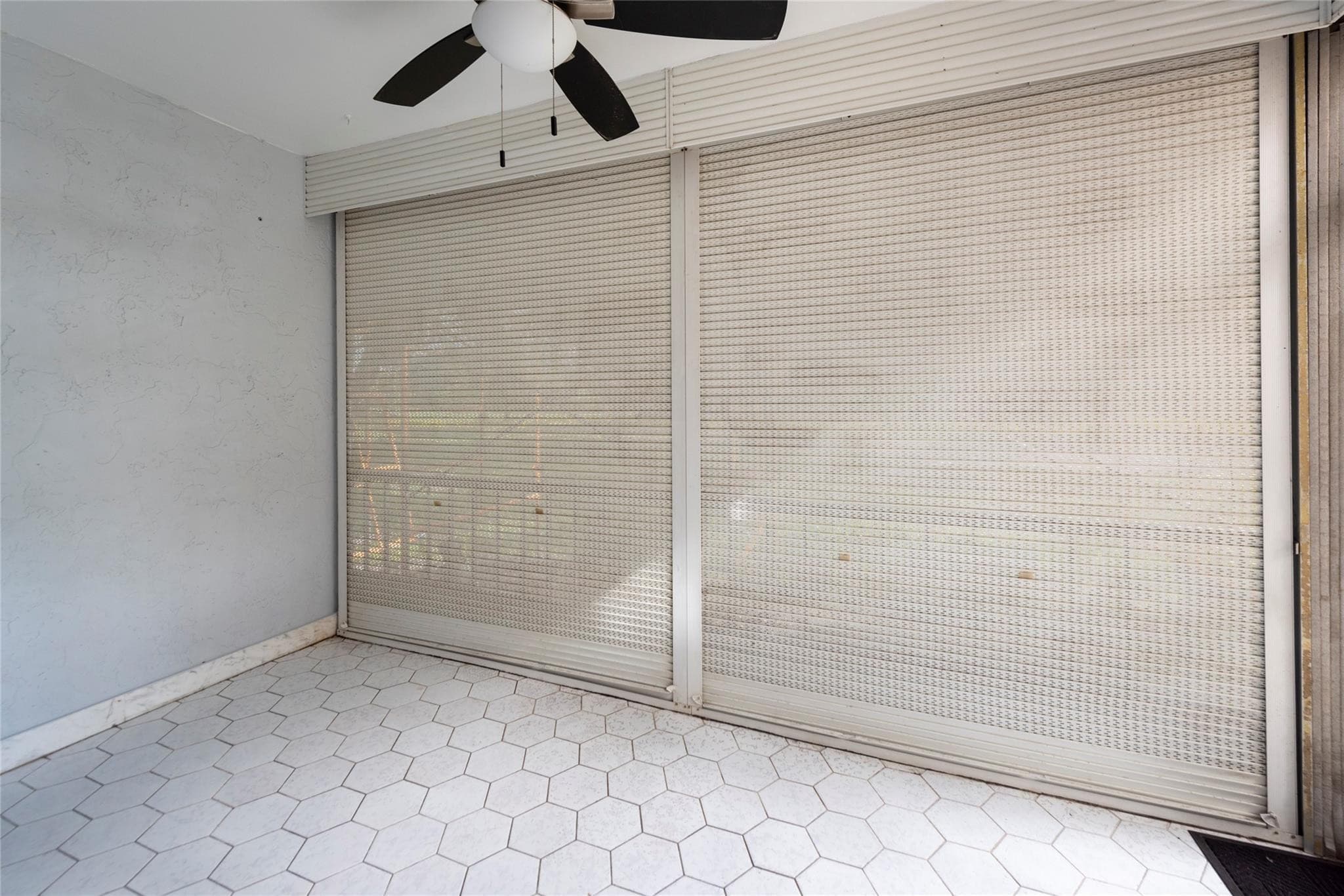6061 N Falls Circle Drive 102, Lauderhill, FL 33319 — photo 11 of 26